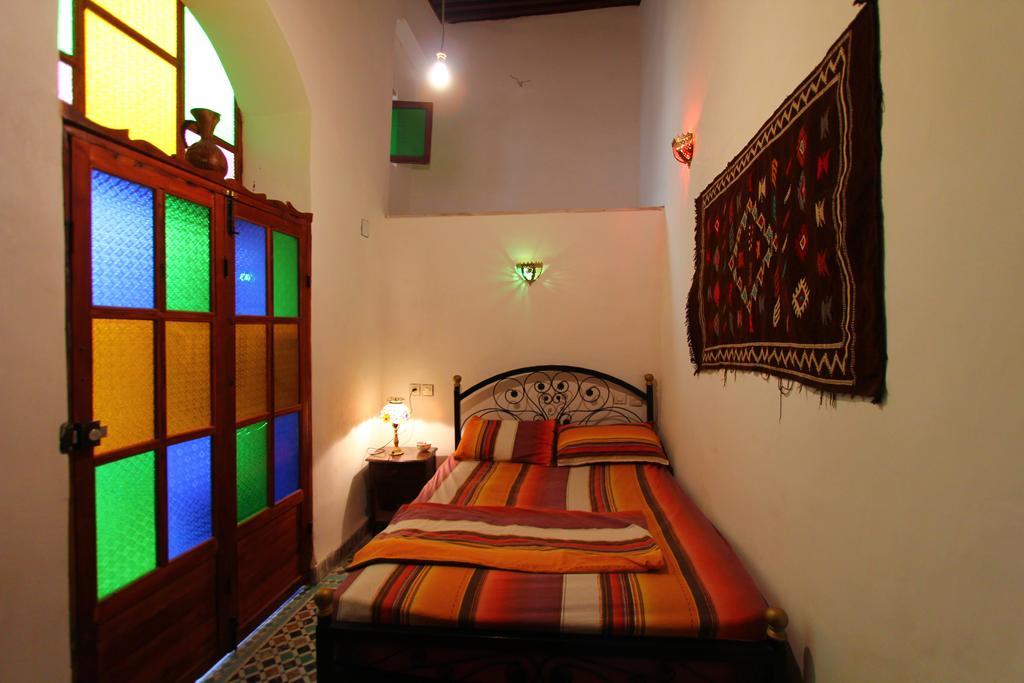 Riad Mikou Фес Экстерьер фото